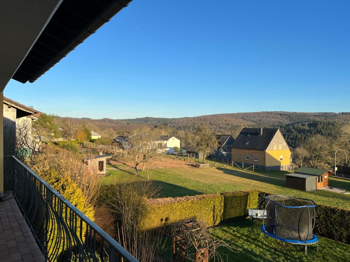 Wohnung Mit Panoramablick Gerolstein Eksteriør bilde