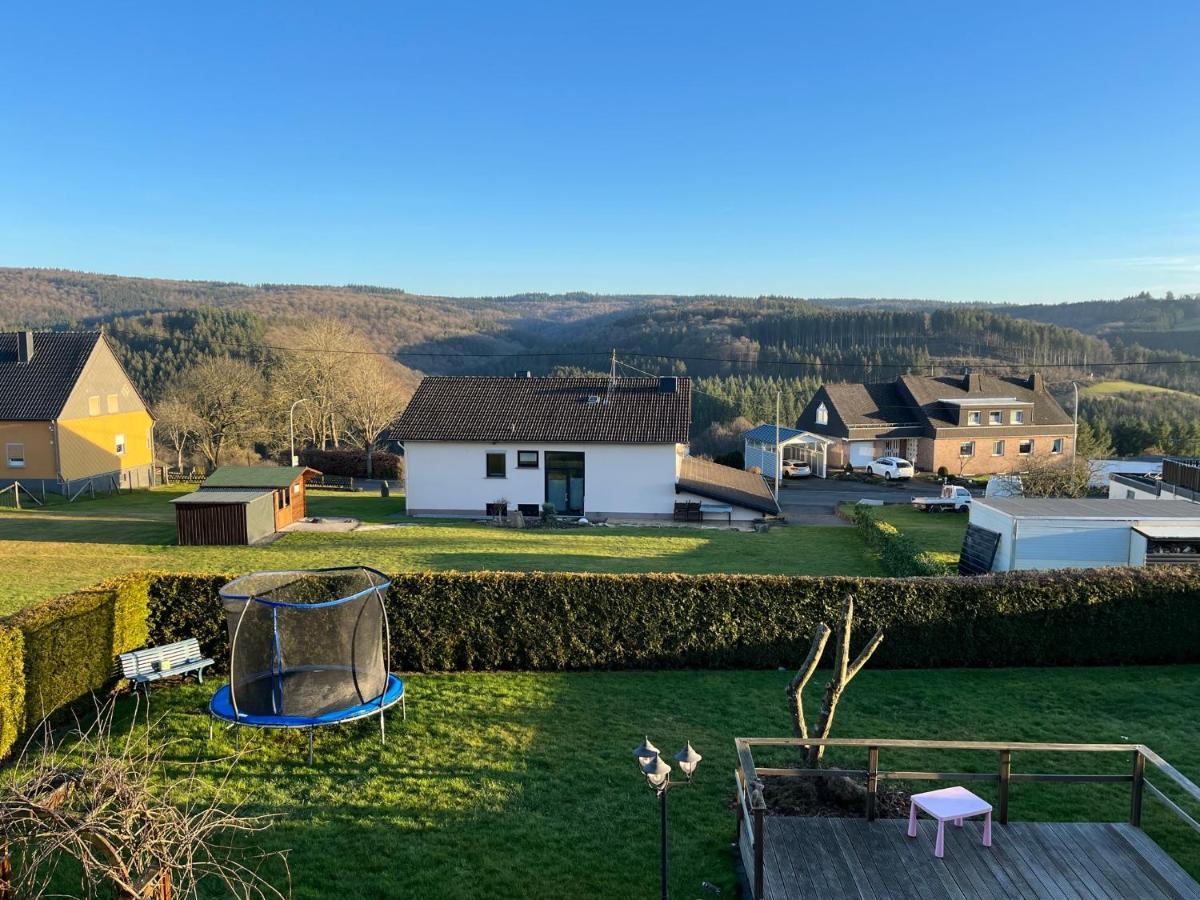 Wohnung Mit Panoramablick Gerolstein Eksteriør bilde