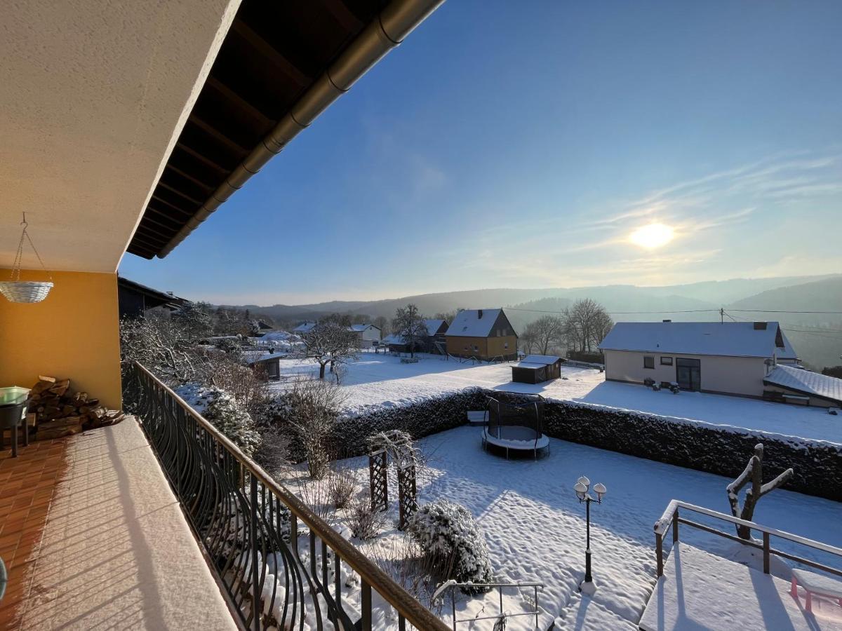 Wohnung Mit Panoramablick Gerolstein Eksteriør bilde