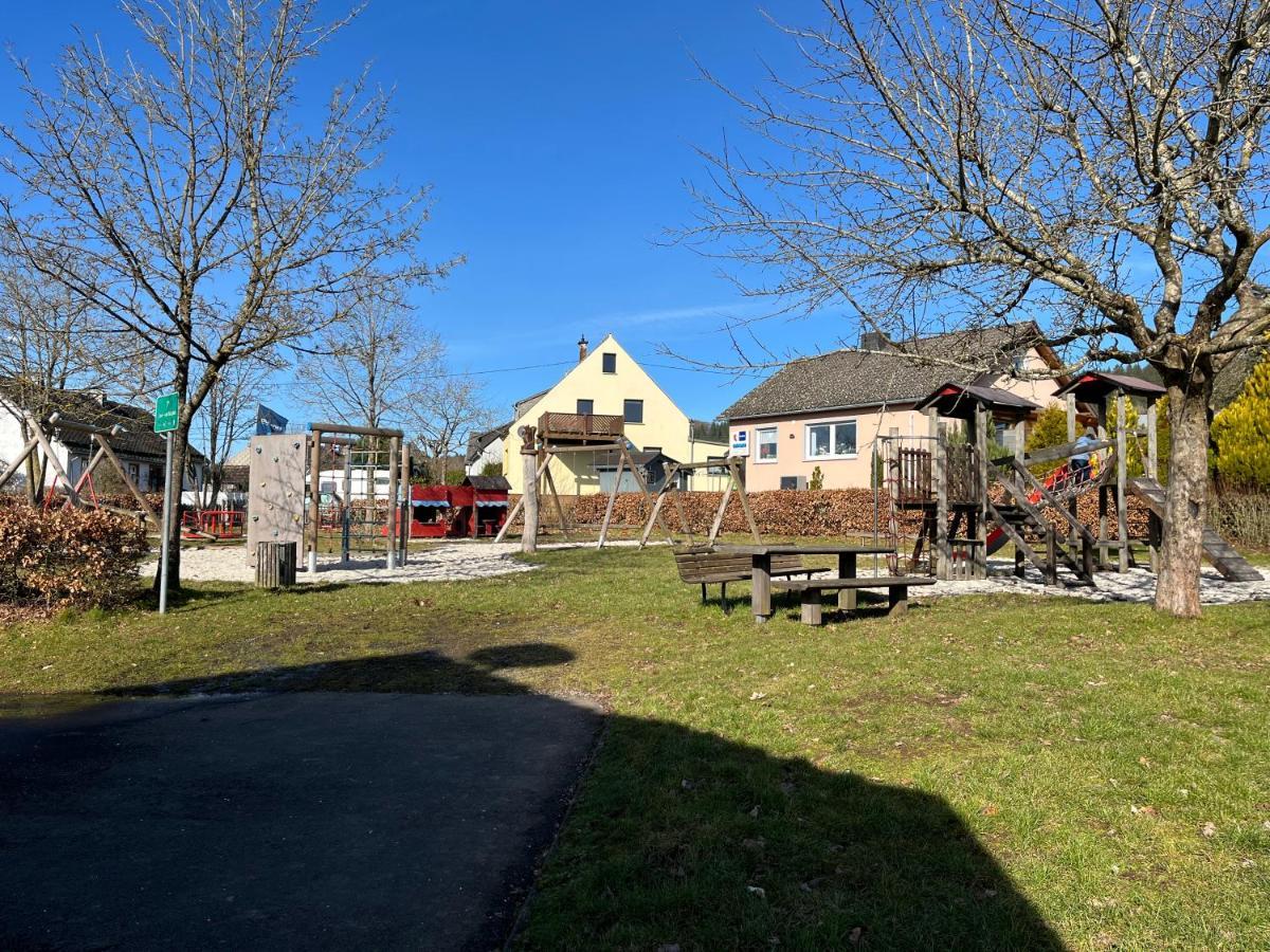 Wohnung Mit Panoramablick Gerolstein Eksteriør bilde