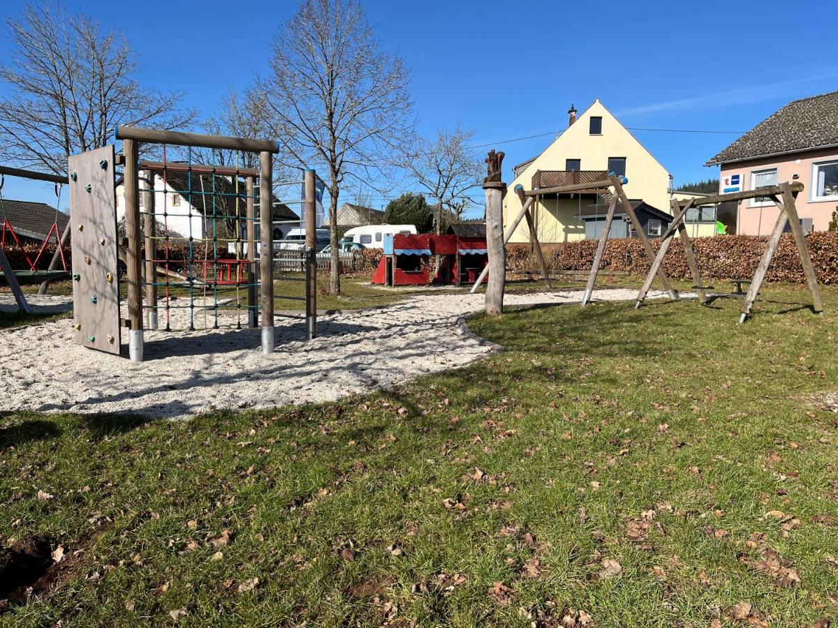 Wohnung Mit Panoramablick Gerolstein Eksteriør bilde